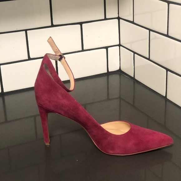 Vince Camuto Marbella Suede Pump - Picture 3 of 5